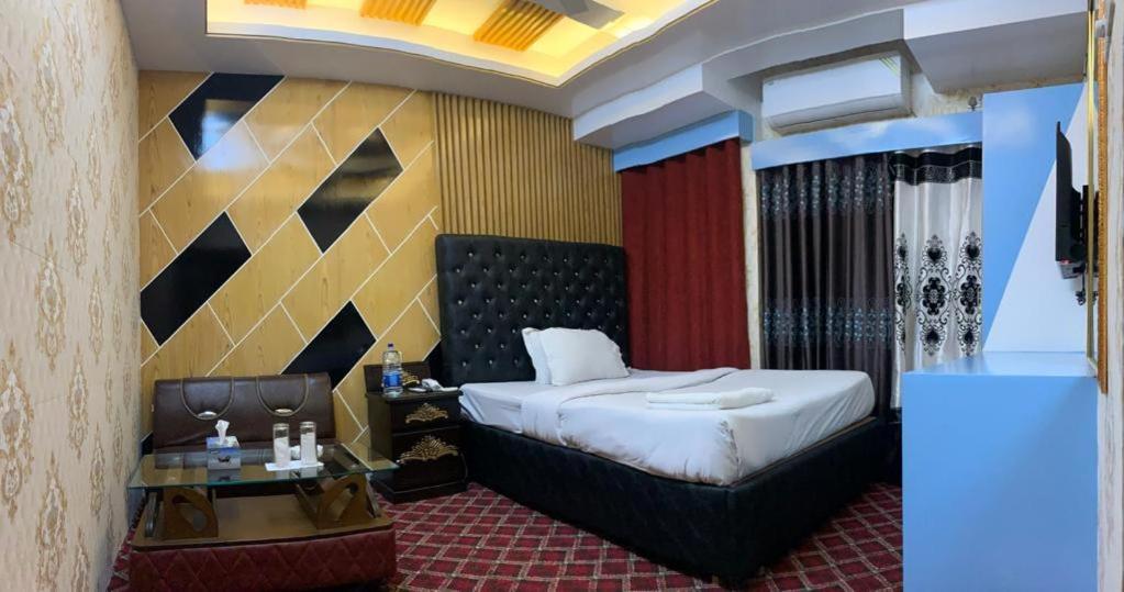 Hotel Blue Bird 다카 객실 사진