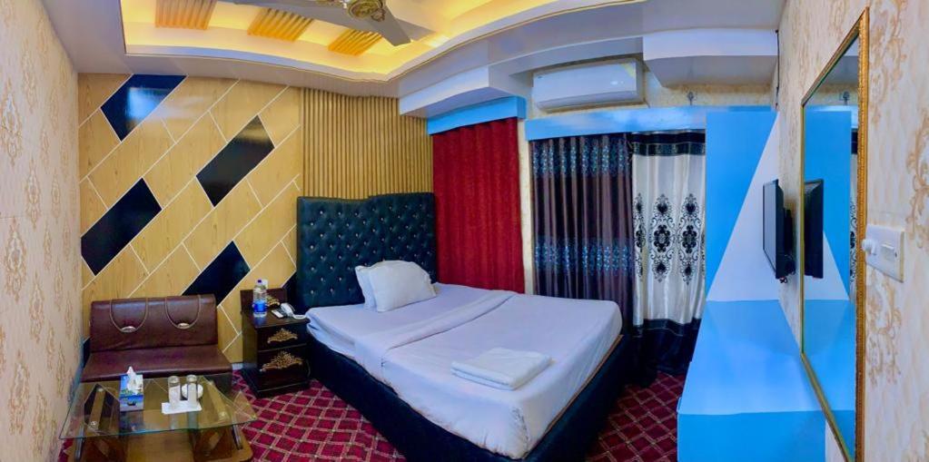 Hotel Blue Bird 다카 객실 사진